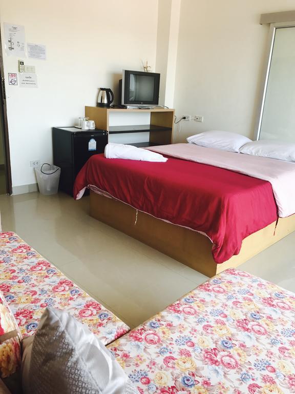 Baan Pak I-Un Hua Hin Hotel Екстериор снимка