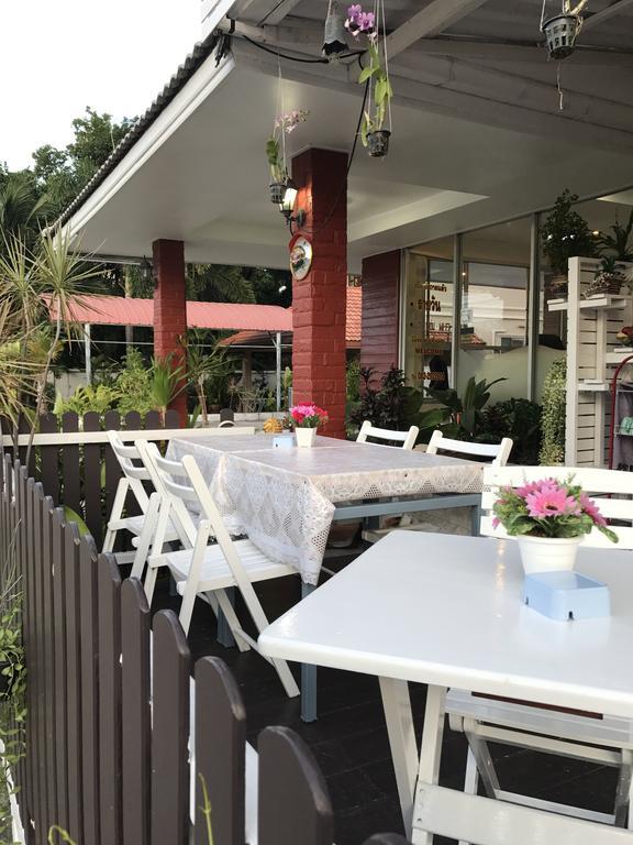 Baan Pak I-Un Hua Hin Hotel Екстериор снимка